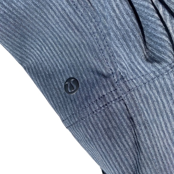 Lululemon Seawall Track Pant 2.0 Lightweight Travel in Heathered Black Gray - Picture 9 of 10